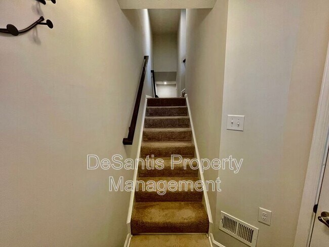 Foto del edificio - 216 Olivia Way