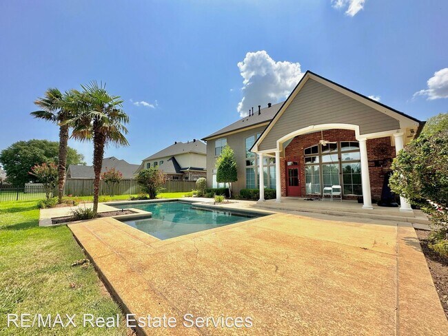 Foto del edificio - 4 br, 3.5 bath House - 8033 Captain Dillon...