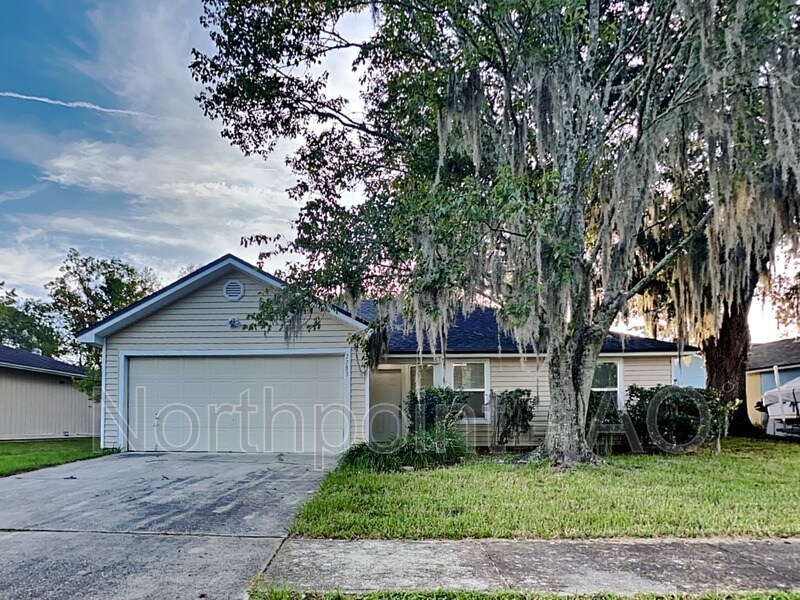 Primary Photo - 7783 Allspice Cir E