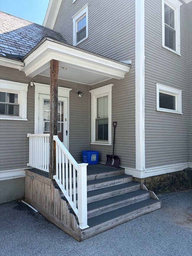 Foto del edificio - 268 Colchester Ave