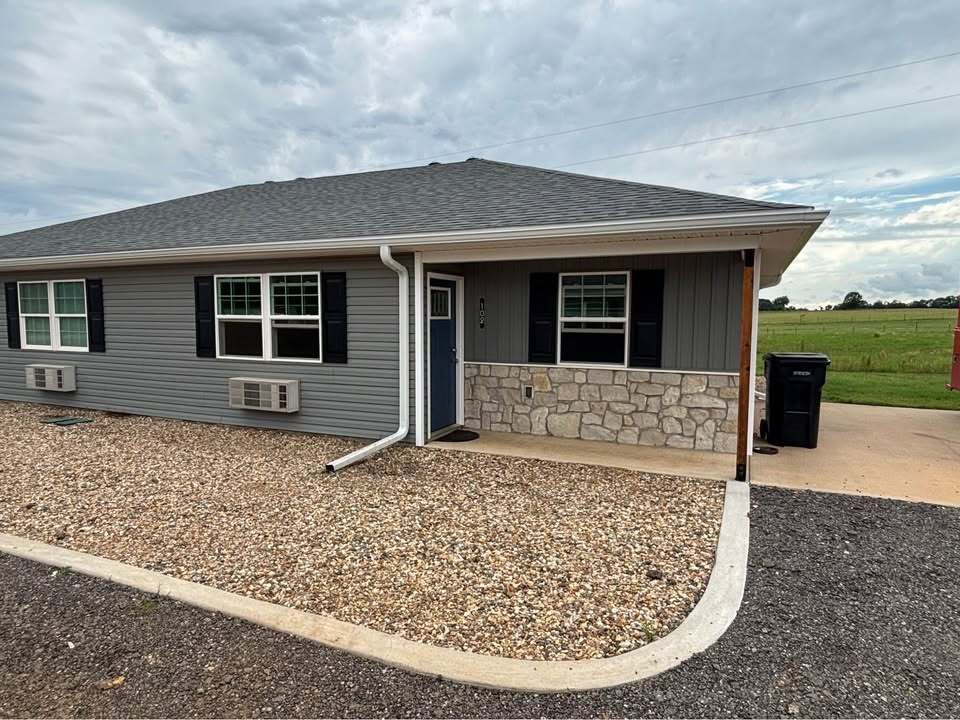 Primary Photo - 367 FM 1519 W