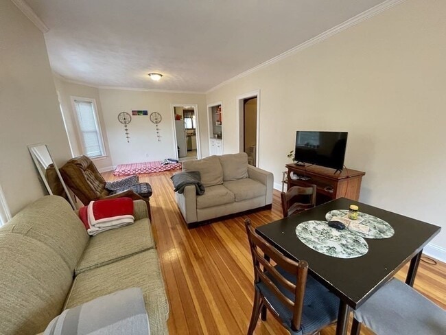 Foto del edificio - 20 Coolidge Rd