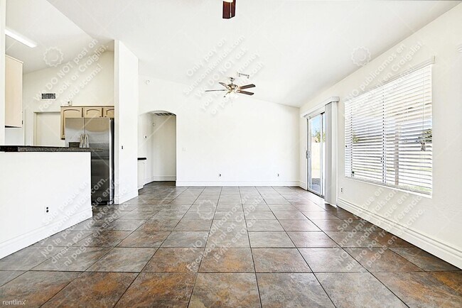 Foto del edificio - 3 br, 2 bath House - 7704 W San Juan Ave