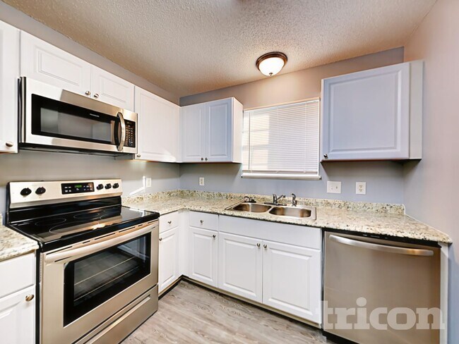 Foto del edificio - 19 Sterling Ridge Ct