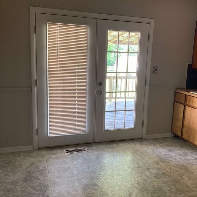 Foto del edificio - 2801 Faircourt St