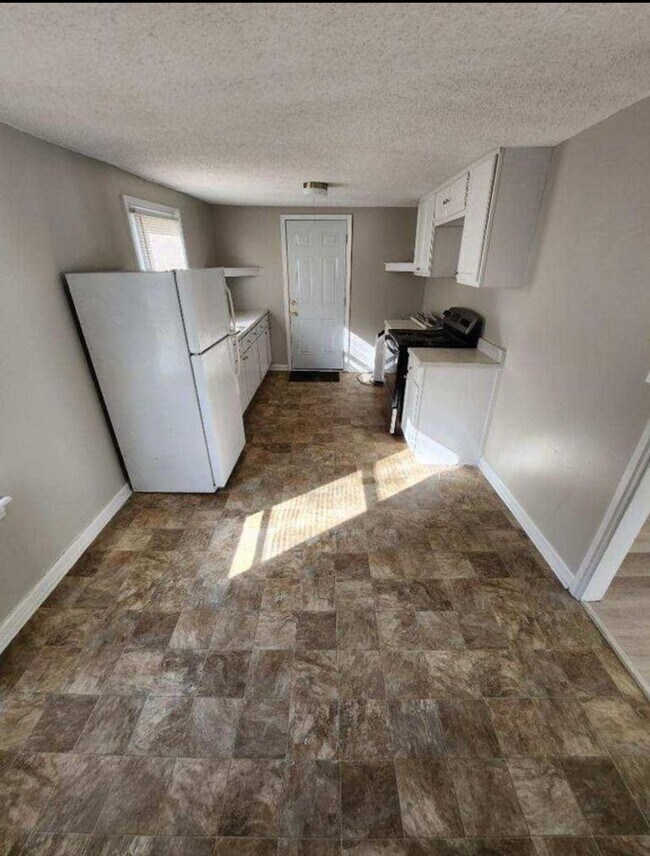 Foto del edificio - 3bd/1ba single-level home near downtown Columbia