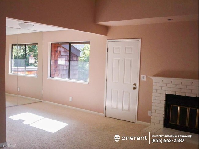 Foto del edificio - 2 br, 2 bath House - 1815 La Terrace Circle -