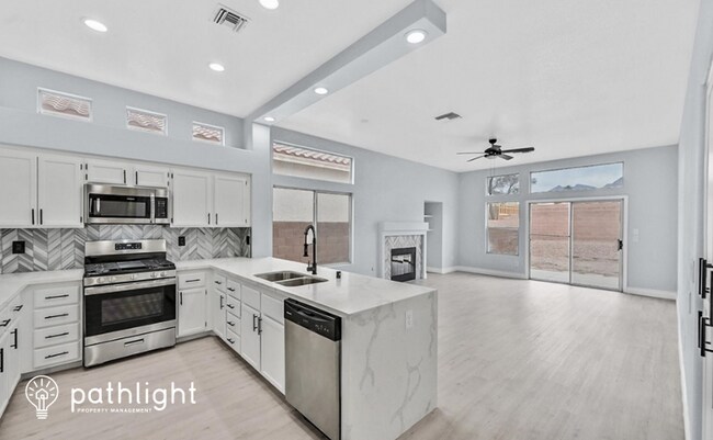 Building Photo - 3333 Apenzell Court