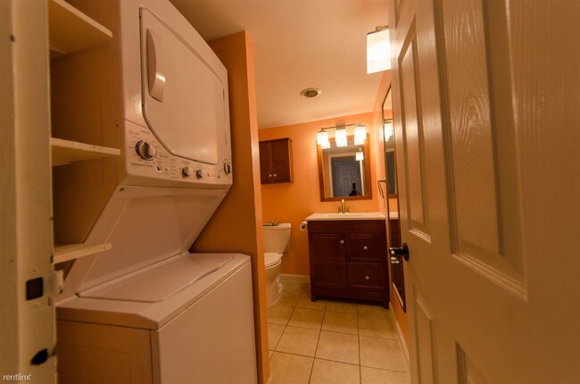 Foto del edificio - 3230 Spartan Rd