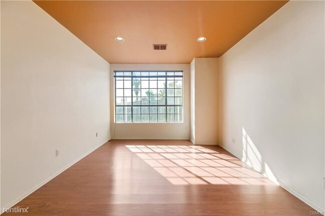 Building Photo - 3 br, 2 bath House - 1090 Pelon Way