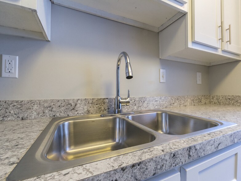 Enclave at Roswell Rentals Roswell, GA