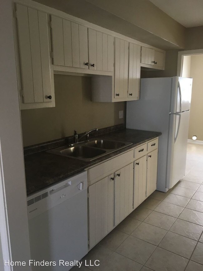 Building Photo - 2147 Sherwood Meadow Dr