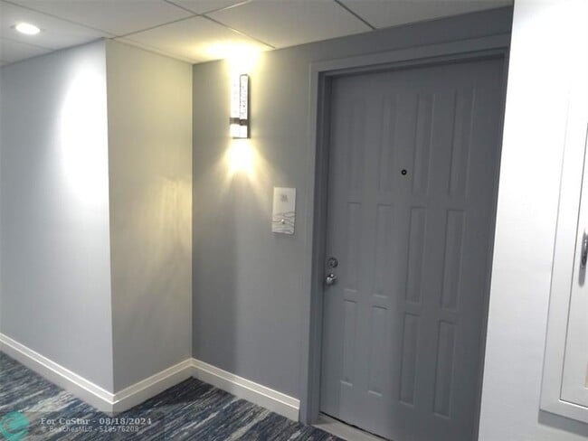Building Photo - 3400 S Ocean Blvd