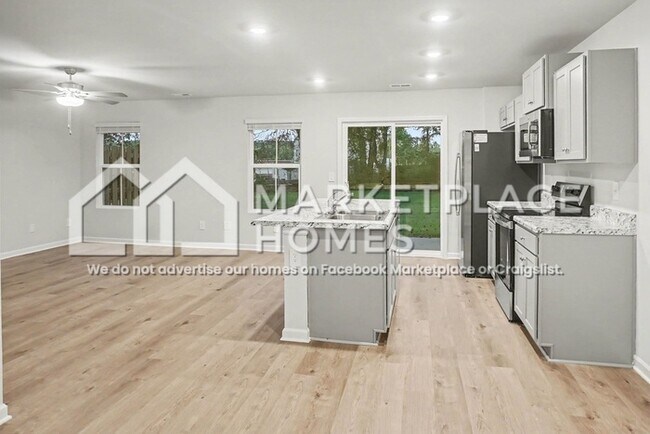 Foto del edificio - 4161 Hudson Ct SW