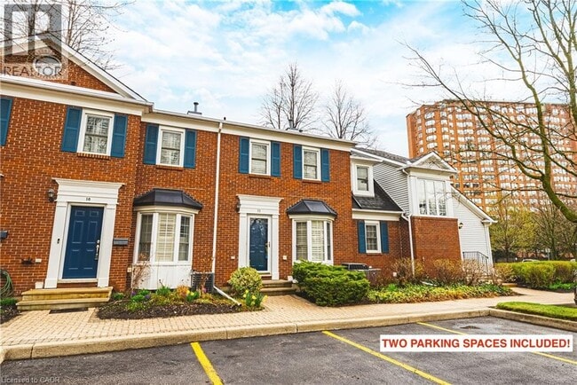 Building Photo - 1275 Maple Crossing Blvd