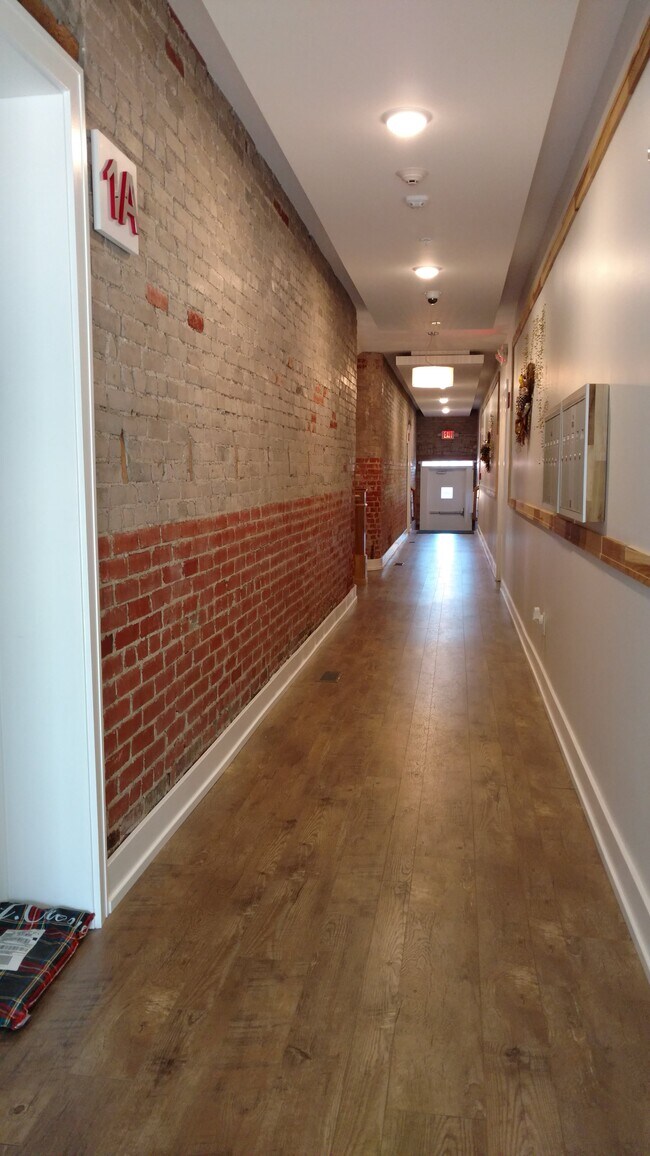 Building Photo - 829 N Pennsylvania St