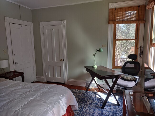 Foto del edificio - 363 Laurel St