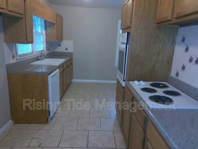 Foto del edificio - 2613 5th Way NW
