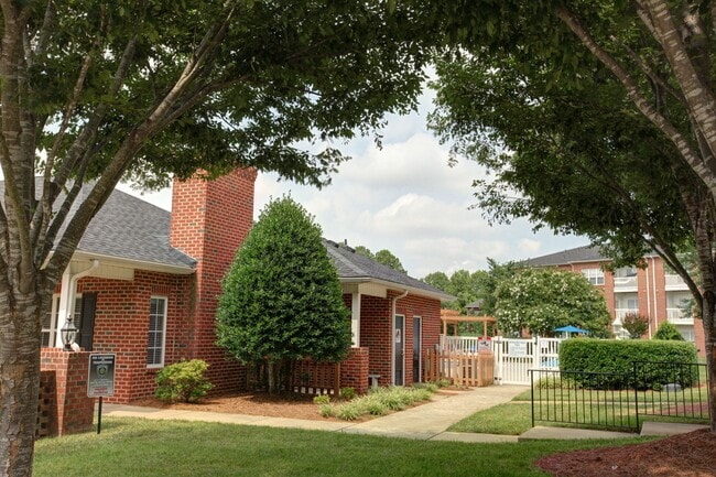 Building Photo - Wynslow Park*