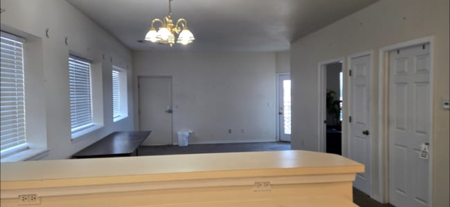 Building Photo - 20210 E Smoky Hill Rd