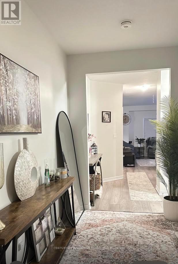 Photo du bâtiment - 4 Flagg Ave