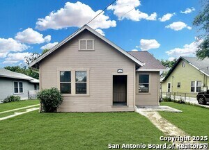 Foto principal - 124 Gifford St