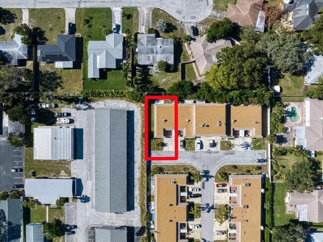 Building Photo - 610 Indian Rocks Rd N