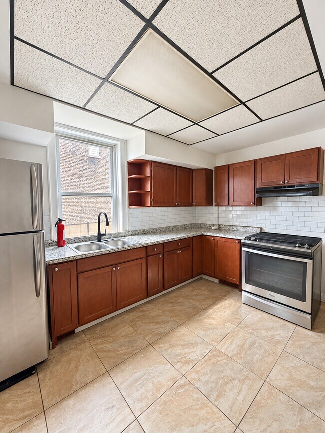 Foto del edificio - 6551 S Talman Ave