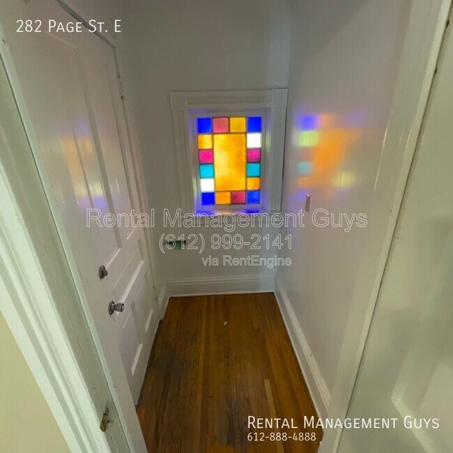 Foto del edificio - 282 Page St E