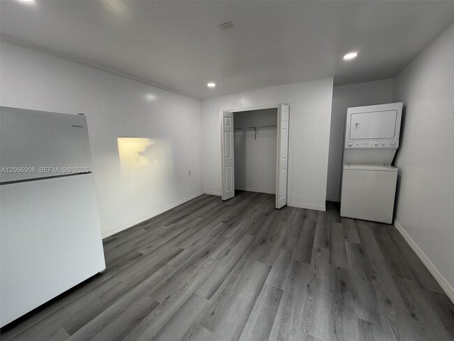Building Photo - 11301 SW 177th St