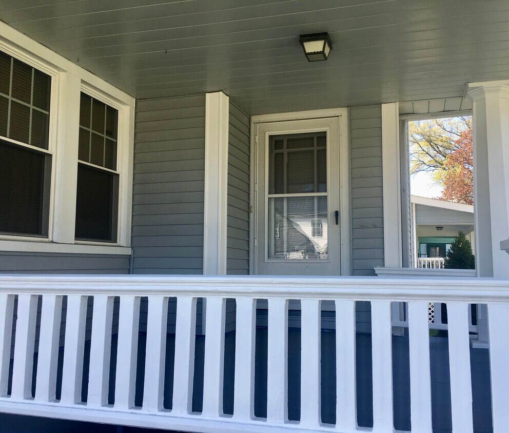 Primary Photo - 4231 W 210th St
