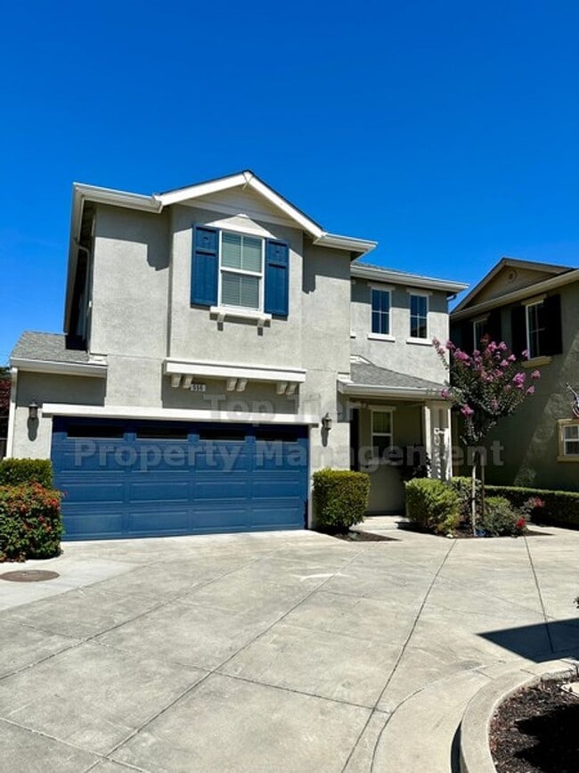 Foto del edificio - Charming 3 Bed, 2.5 Bath, 1,600 Sqft Marti...