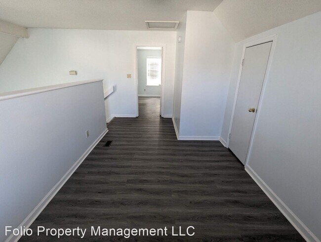 Building Photo - 3 br, 2 bath House - 13922 Sandhurst Drive