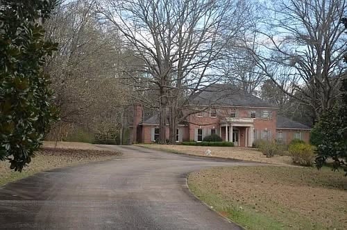 Building Photo - 8421 Old Greensboro Rd