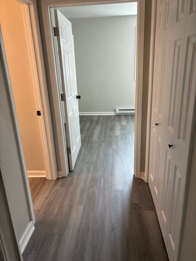 Foto del edificio - 2-4-4 N Liberty Ave