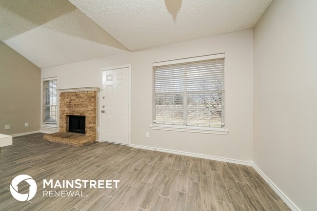 Building Photo - 922 Bayfield Dr