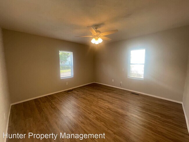 Building Photo - 2 br, 1 bath House - 1125 West Calhoun Street