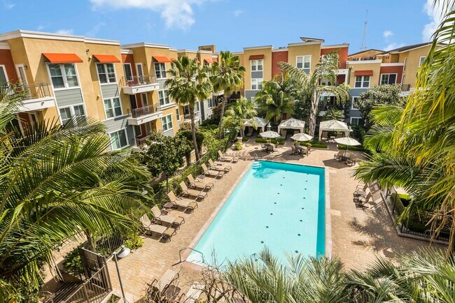 Foto del edificio - 2349 Jefferson Street, Unit 317