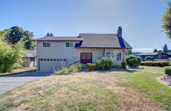 Building Photo - 16103 NE 33rd Ave