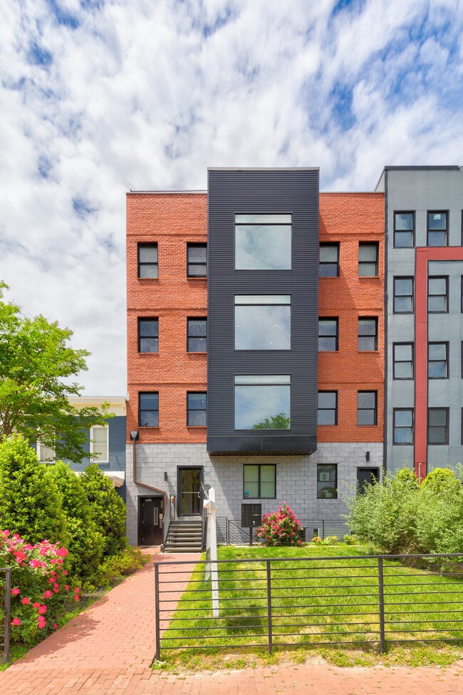 Photo - 1720 New Jersey Ave NW Apartment