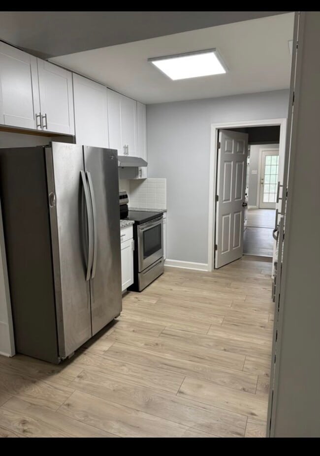 Building Photo - 4251 Friar Tuck Ln