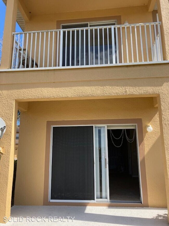 Building Photo - 3 br, 2.5 bath House - 1810 Retreat View