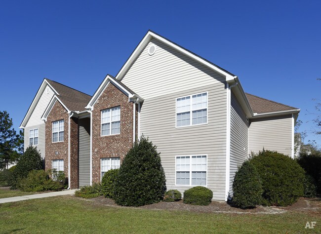Primary Photo - 105 Buckler Ave