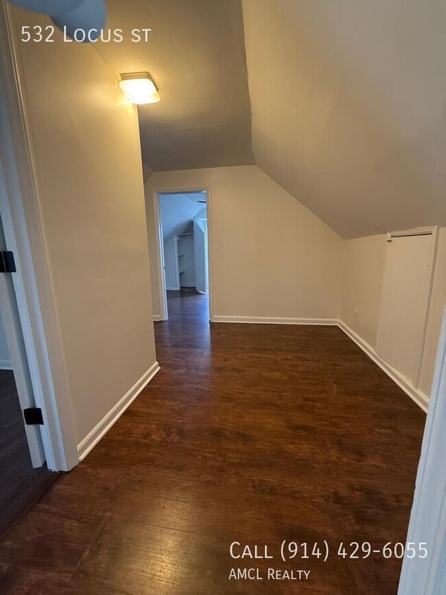 Building Photo - 532 Locust Ave