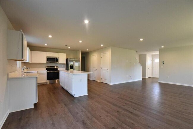 Building Photo - 8421 Limerick Ln
