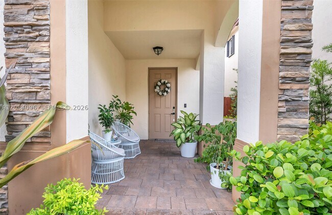Foto del edificio - 133 NE 25th Terrace