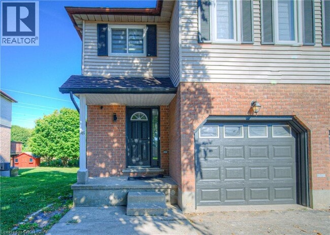 Building Photo - 38 Poplar Dr