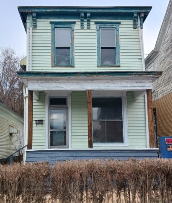 319 N 7th St, Martins Ferry, OH 43935 House Rental in Martins Ferry