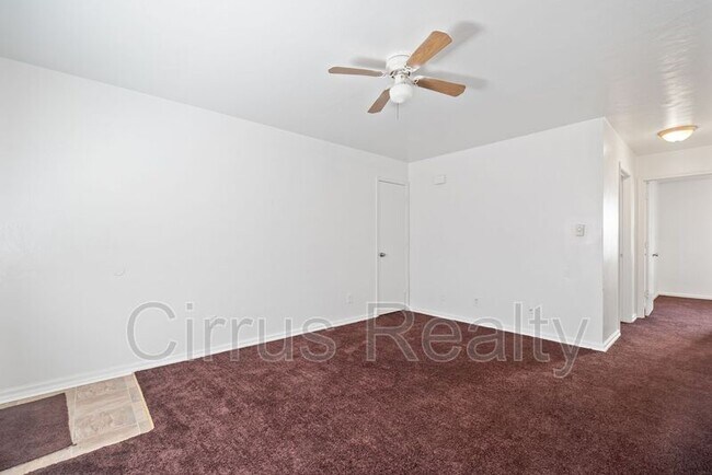 Foto del edificio - 4914 E Princess Anne Rd