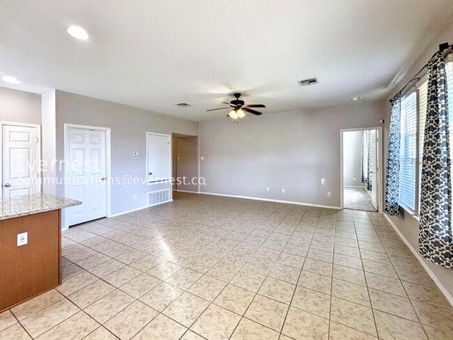 Foto del edificio - 108 Sierra Mar Lp